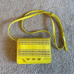 Stella & Dot Bright Yellow Funky Crossbody Purse